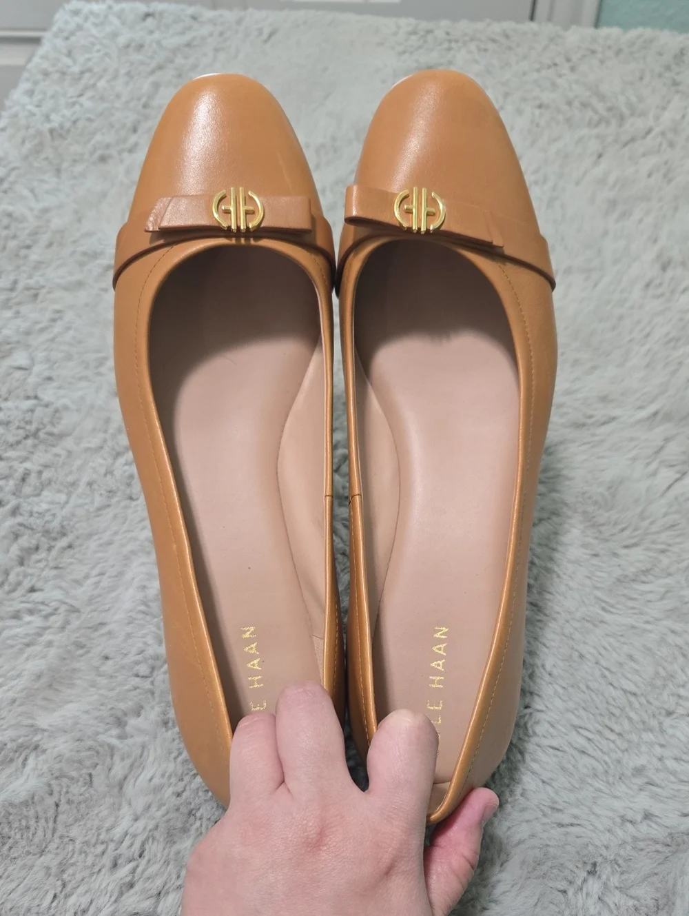 Cole Haan Malta low wedge heels with bow design mustard tan color size 10